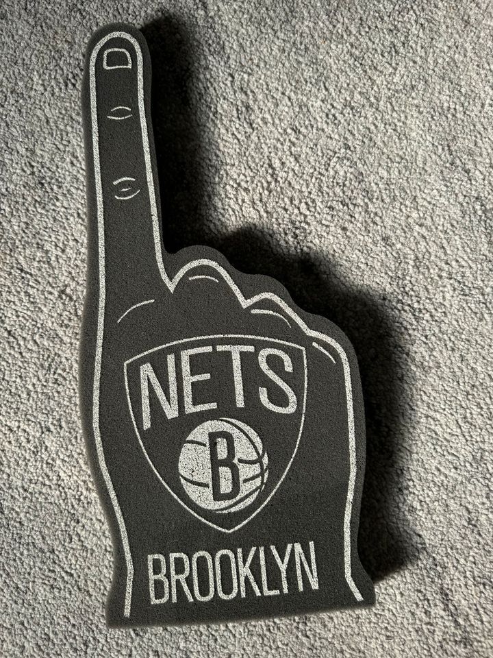 NBA Brooklyn nets New York Basketball Fan Artikel Retro vintage b in Leverkusen