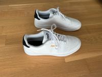 Weiße sneaker von Puma Größe 43 kaum getragen Friedrichshain-Kreuzberg - Friedrichshain Vorschau