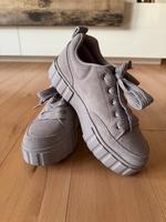 FILA Damen Sneaker Schuhe Sportschuhe Gr. 38 grau Nordrhein-Westfalen - Kalkar Vorschau