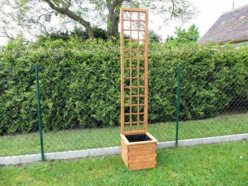 Blumenkübel, massiv ,104 x 40cm Holz,mit Rankgitter incl. Versand in Wimmelburg