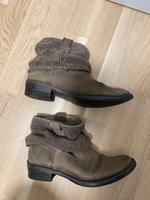 Bronzefarbene Stiefeletten von Tamaris Bayern - Lochhausen Vorschau