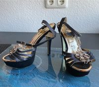 Schwarz Gold Glitzer High Heels Pumps Gr. 39 Absatzhöhe 12,5 cm Hannover - Misburg-Anderten Vorschau