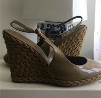 YSL Yves Saint Laurent Wedges Schuhe beige Lackleder 37,5 Rheinland-Pfalz - Mainz Vorschau