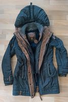 Naketano 9 Teile Paket Wintermantel Winterjacke Shirts Pullover Nordrhein-Westfalen - Kreuztal Vorschau