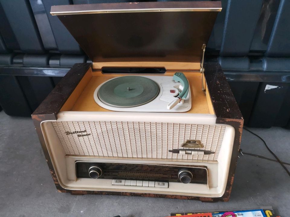Nostalgie Radio mit Plattenspieler in Baden-Württemberg - Markdorf | Radio  & Receiver gebraucht kaufen | eBay Kleinanzeigen ist jetzt Kleinanzeigen