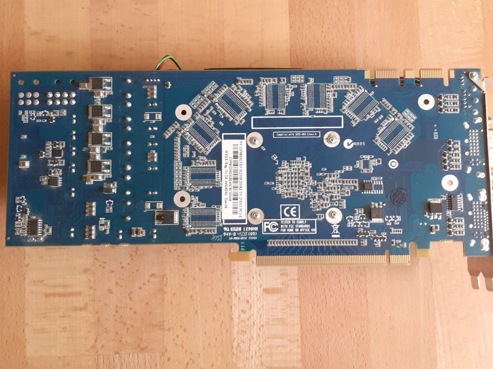 GeForce 9800 GTX, 512 MB DDR3 (AC Twin Turbo) in Bielefeld
