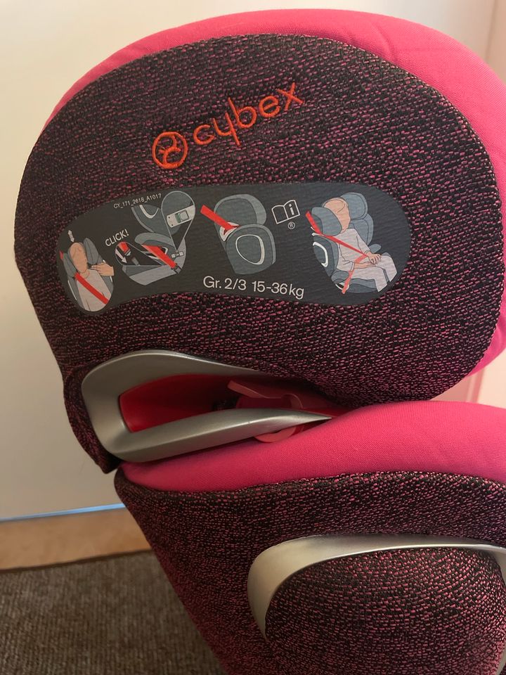 Cybex Solution Autositz für Kinder in Hamburg