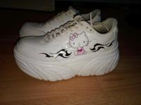 Bershka Sneaker Hello Kitty Plateau Baden-Württemberg - Wangen im Allgäu Vorschau