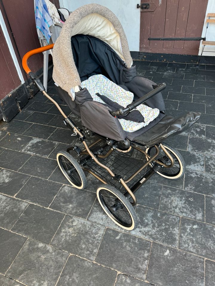 Angelcab Kinderwagen in Flammersfeld