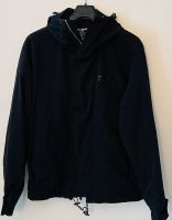 Low Lights Studios Jacke Regenjacke Kapuze schwarz Gr XS wie neu Nordrhein-Westfalen - Meerbusch Vorschau