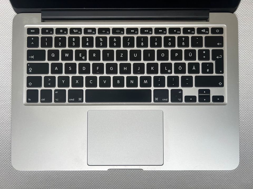MacBook Pro 13“ 128 GB Silber (Mitte 2015 ) 8 GB RAM in Rostock