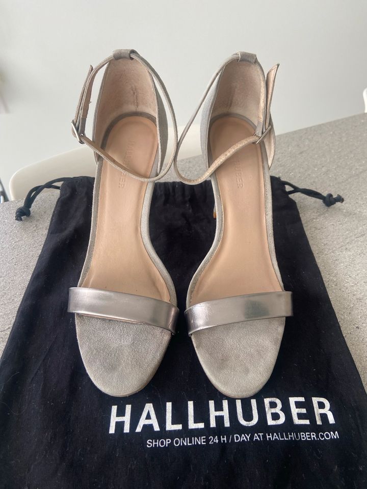 Hallhuber Pumps, High Heels Gr. 38 in Mönchengladbach