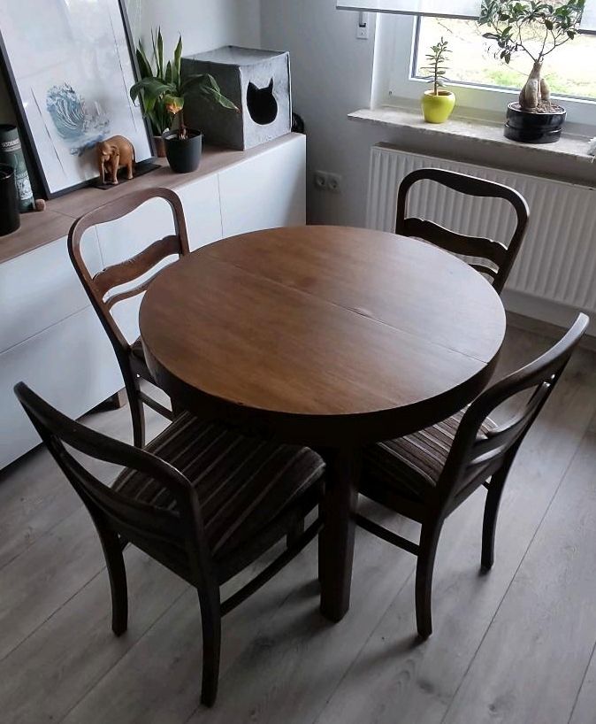 Küchentisch mit 4 Stühlen *Antik* in Südbrookmerland