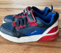 GEOX Sneaker Gr. 32 mit Blinklicht Nordrhein-Westfalen - Paderborn Vorschau