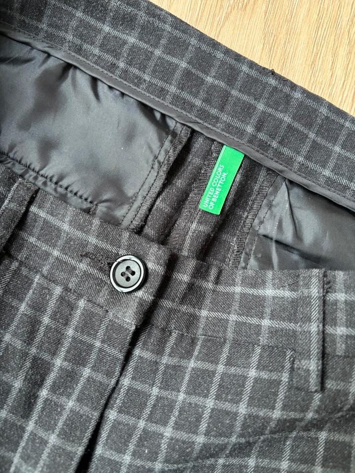Stoffhose, Hose mit Bundfalte, dunkelgrau, Größe 38 in Herbrechtingen