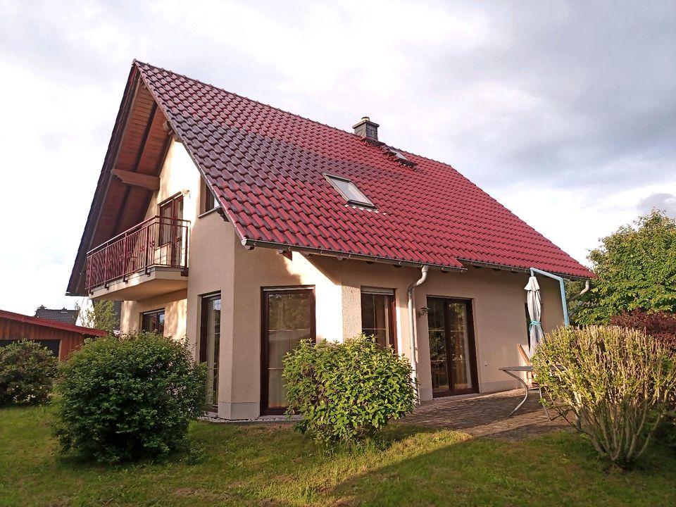 Einfamilienhaus zur Miete Baujahr 2008, 103 m², 1200€ Kaltmiete in Röhrsdorf