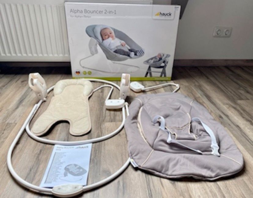 Alpha Bouncer 2-in-1 Newborn Set Beige Hochstuhl Wippe in Forchheim