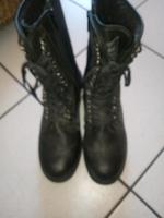 Damen Stiefel Mustang Größe 40 Bayern - Dinkelsbuehl Vorschau