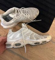 Nike Air Max Plus weiß grau aus 2019 US 10 D 44 TOP tl dn tn Berlin - Spandau Vorschau