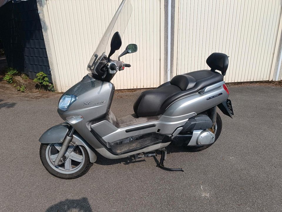 Yamaha versity 300cc in Dinslaken