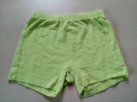 Kurze dünne Hose von United Colors of Benetton, grün, Gr. 74 Bremen - Huchting Vorschau