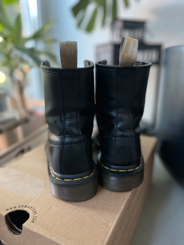 Doc Martens (vegan) in Dresden