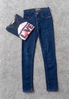 Jeans Hose Blue Effect slim Gr 140 Garcia Langarmshirt 140 top! Bayern - Vierkirchen Vorschau