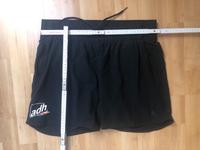 Damen Shorts von Adidas Gr.M für 20€ zu verkaufen Hessen - Rodgau Vorschau