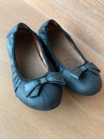 Schwarze Ballerina von Unisa in Gr. 28/29/30 aus Leder Nordrhein-Westfalen - Rheda-Wiedenbrück Vorschau