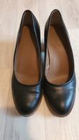 Damen Schuhe Größe 40, schwarz Brandenburg - Senftenberg Vorschau
