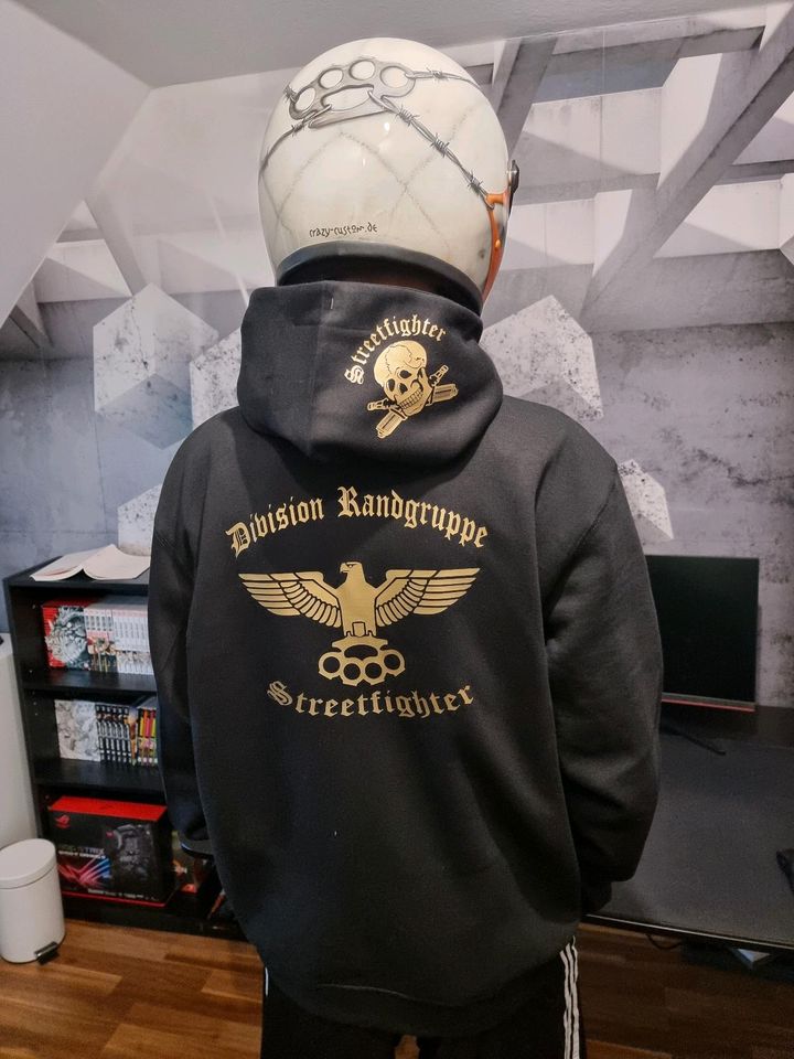 Streetfighter Hoodie DIVISION Randgruppe in Rheinfelden (Baden)