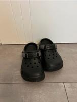 Crocs comfort schwarz unisex Gr 42/9 Nordrhein-Westfalen - Niederkassel Vorschau