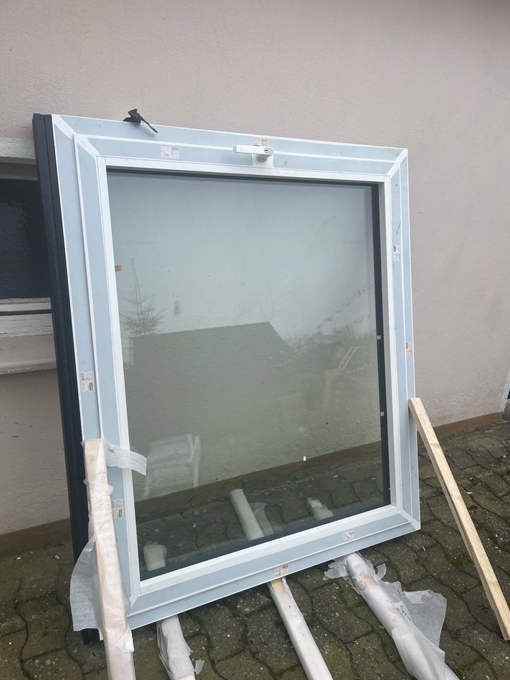 Schüco Fenster Neu Maß 1,5 m x1,34 m in Herford