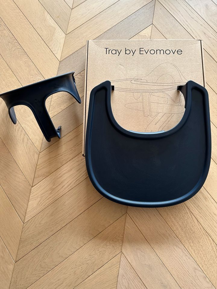 Nomi Evomove Tray & Babyset Blau/Navi in Oberschleißheim