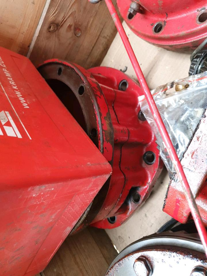 Ihc Case-IH Getriebeteile B-Fam*554*644*744*844*844-S*743*745 in Straelen
