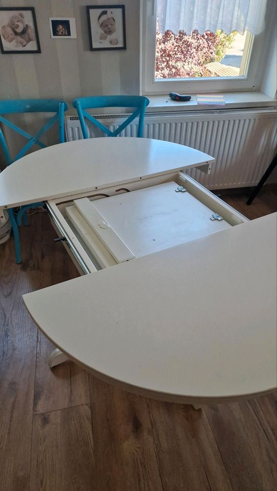 Ikea Ingatorb ausziehbarer Tisch in Radebeul