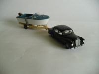 Wiking Mercedes 300 mit Motorboot 1:87 Hessen - Niederaula Vorschau