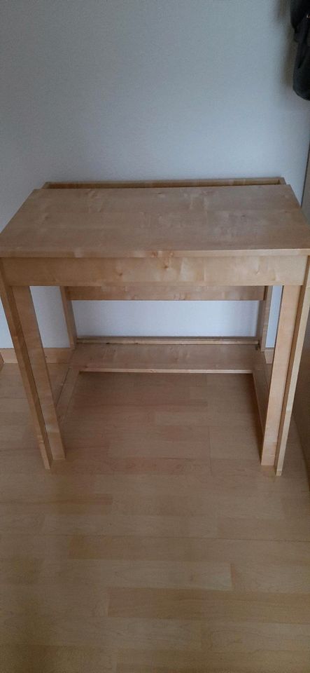 IKEA Schreibtisch Beistelltisch Näh- oder Basteltisch in Lampertheim