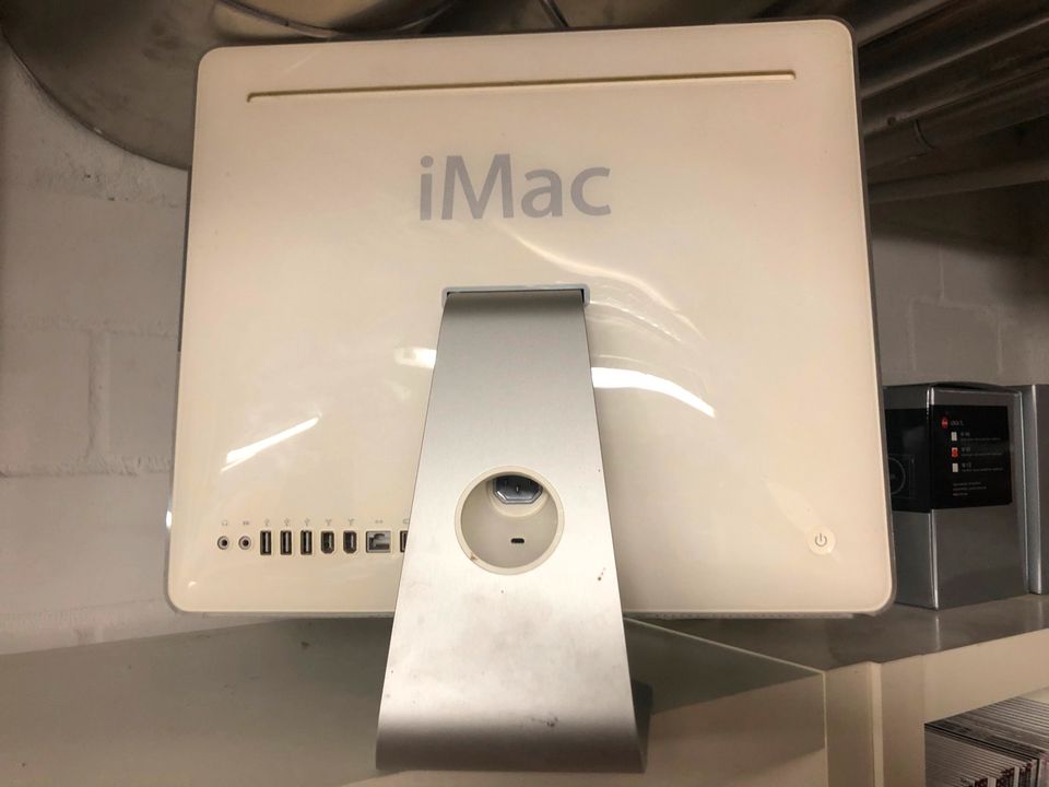 APPLE iMac G5 (Modell: A1208) 2006 All-in-One PowerMac 8,2 in Hamburg