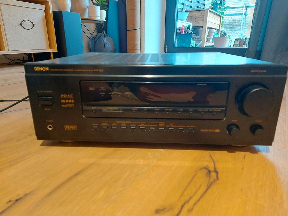 Denon Amplifier AVR-3200 in Ravensburg