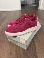 Nike Air Force 1  Gr.36,5 top zustand Niedersachsen - Stuhr Vorschau
