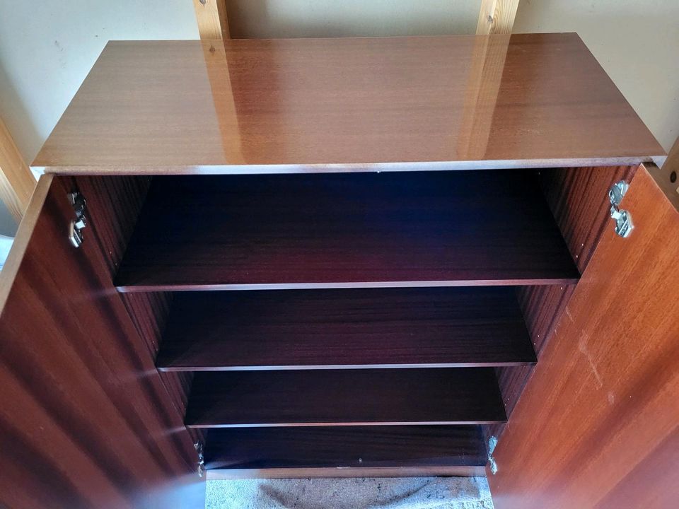 Kommode, Schrank Vintage 70er Jahre in Wincheringen