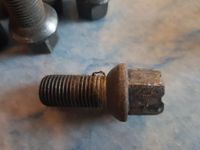 VW Audi Original Radschrauben Satz 8 Stück M14x1,5x27mm Kugelbund Baden-Württemberg - Calw Vorschau