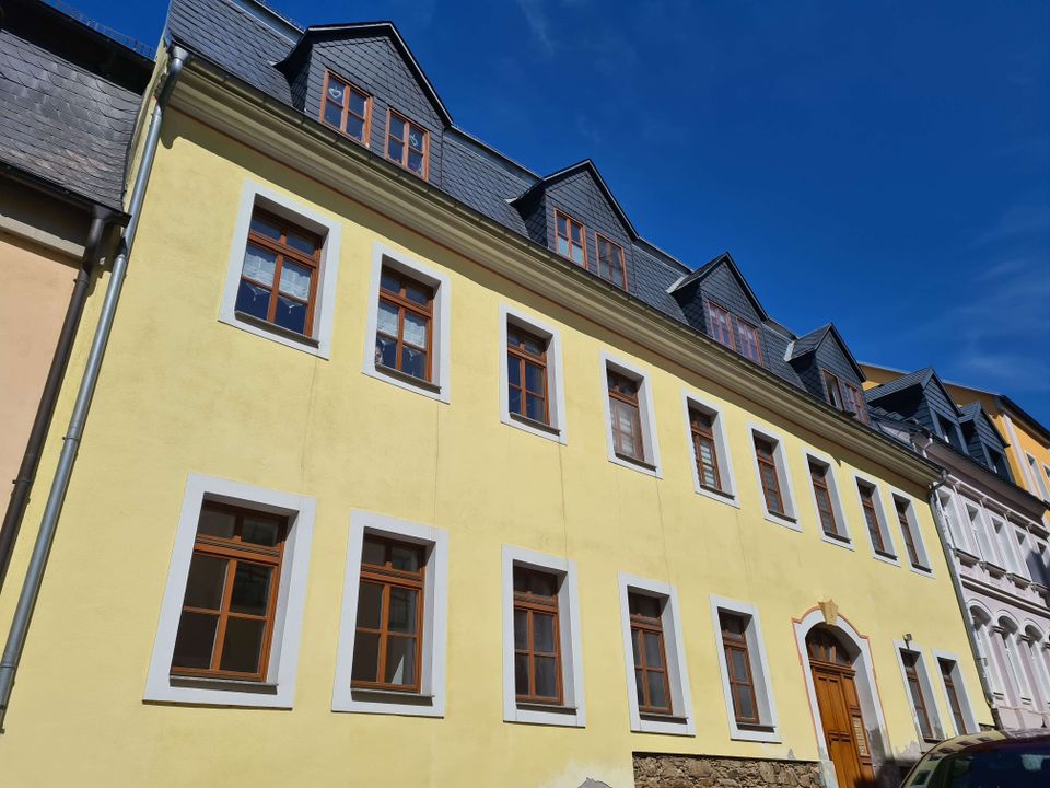 Vollvermietetes und denkmalgeschütztes Wohn- und Geschäftshaus in Schneeberg! in Schneeberg