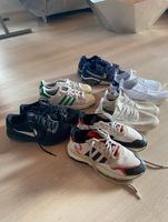6 Paar Adidas und Nike Schuhe Gr.44,5 und 44 2/3 Stuttgart - Stuttgart-Mitte Vorschau