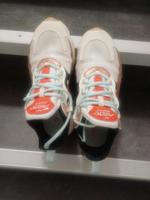Moderne Damen Sportschuh Saarland - Tholey Vorschau
