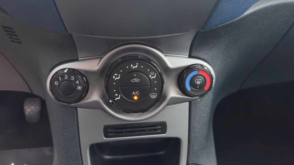 Ford Fiesta Trend / Klima-el.Fenster-PDC-ZV-Servo / in Hamm