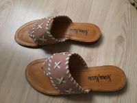 Designer Zehentrenner/Pantolette/Flip-Flop neu! rosé / weiß Gr.36 Hessen - Calden Vorschau