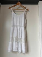weißes Sommerkleid Niedersachsen - Burgwedel Vorschau