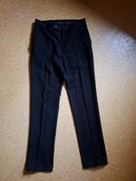 Anzughose Stoffhose Bügelfaltenhose Bundfaltenhose schwarz Gr. 44 Hessen - Langenselbold Vorschau